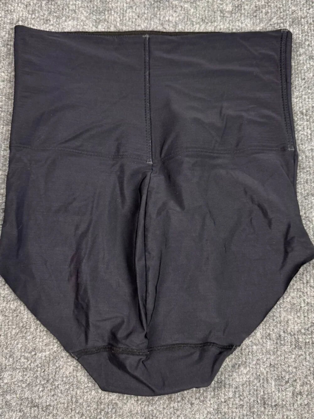 Wacoal Black High-Waist Shapewear Briefs Size M Shapewear Control Top Panties